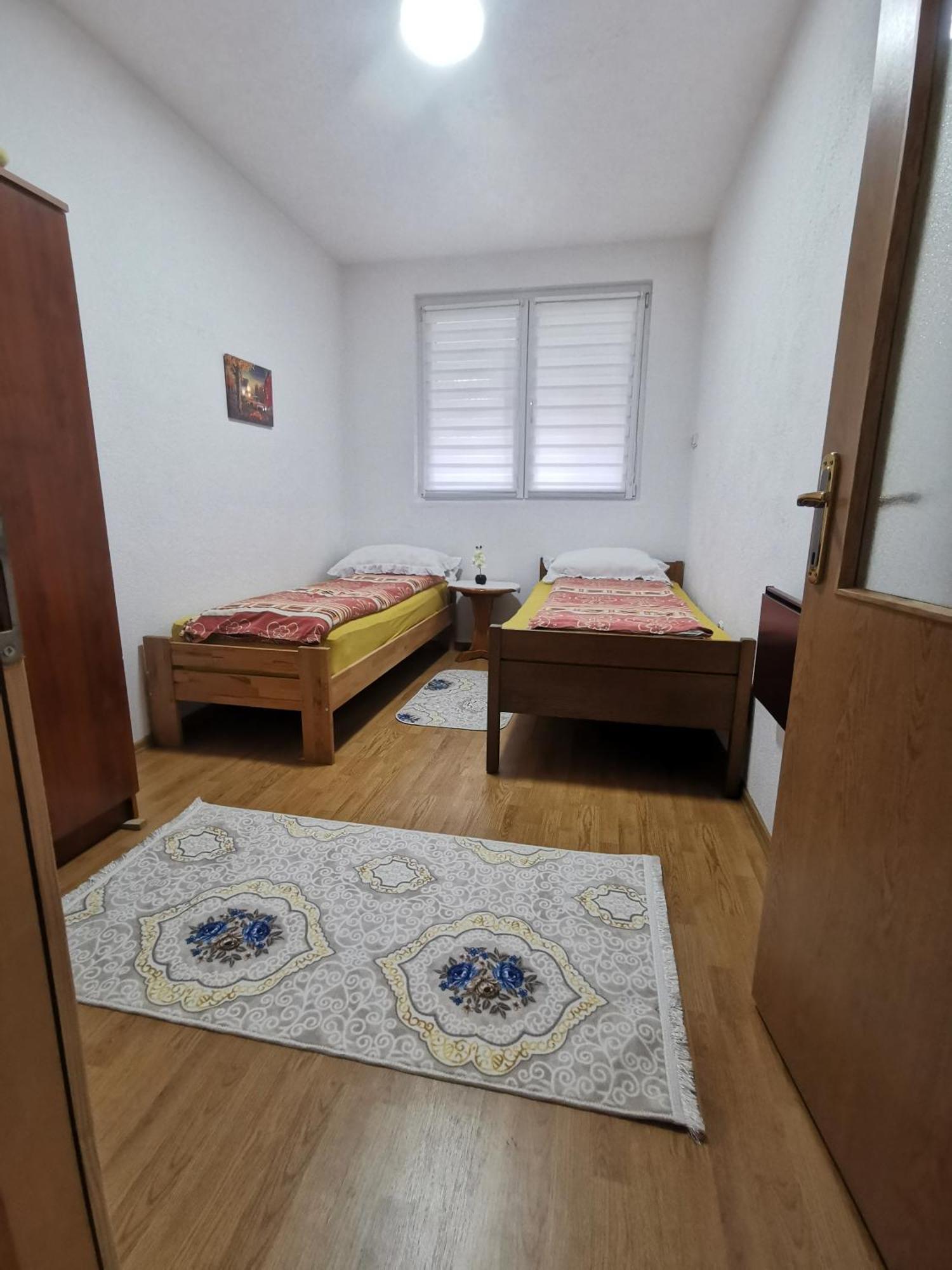 Book A Room Sarajevo, Free Parking & Garden 외부 사진